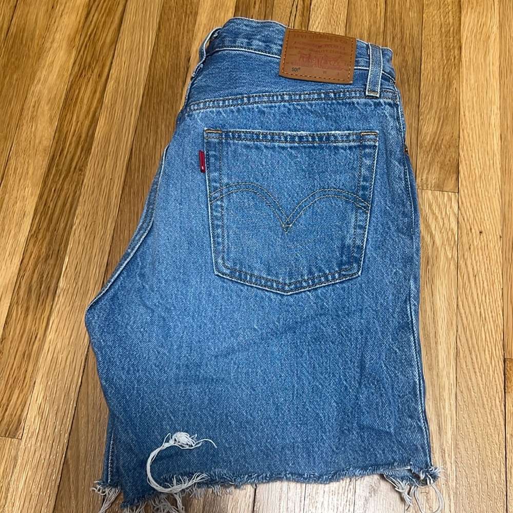 Levi’s shorts